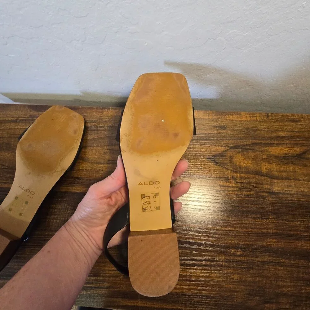 Aldo Dorenna Black Leather Square Toe Sandals With Low Block Heel Size 8.5-9 - Picture 8 of 12